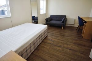 Photo 6- click for photo gallery